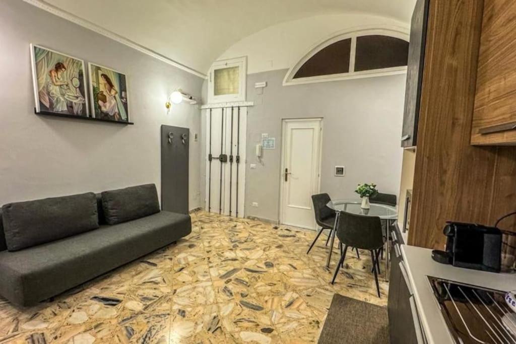 Casa Gio' 2 Bari Apartman Kültér fotó